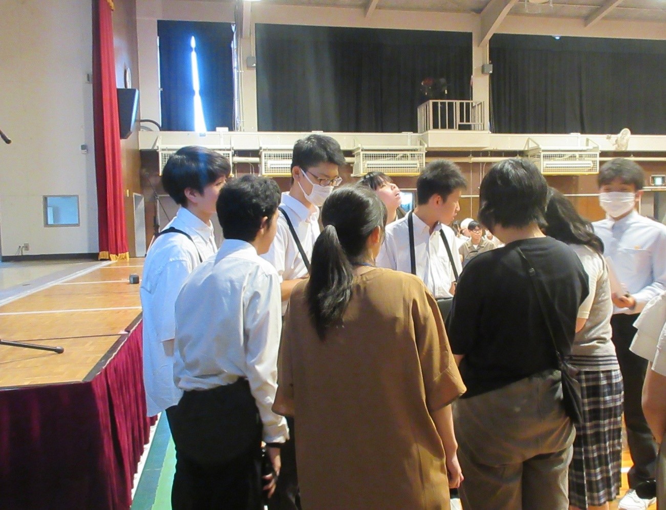 閉会式まで気を抜かない文化祭実行委員会