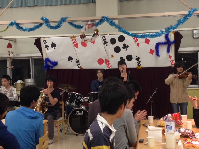 バンド演奏